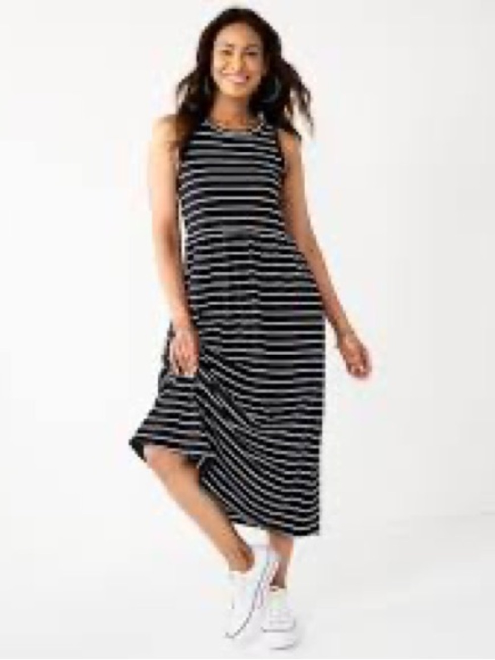 Woman’s black and White Striped Sleeveless Maxi Dress with pockets